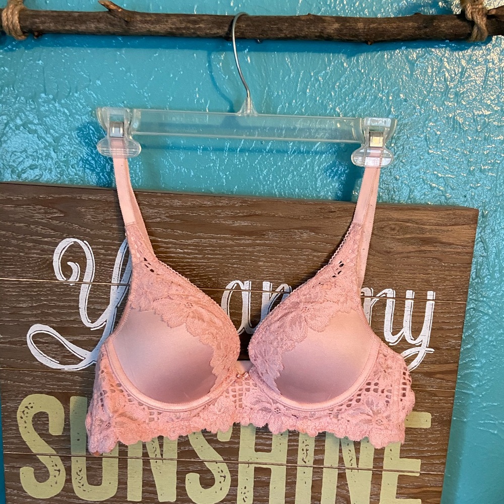 Like New Lace Aerie Push Up Bra